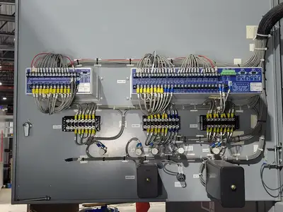 25kV 1200A 3ph Switchgear Unit w/ (2) Power Vac Breaker VB1 27.0-16-0