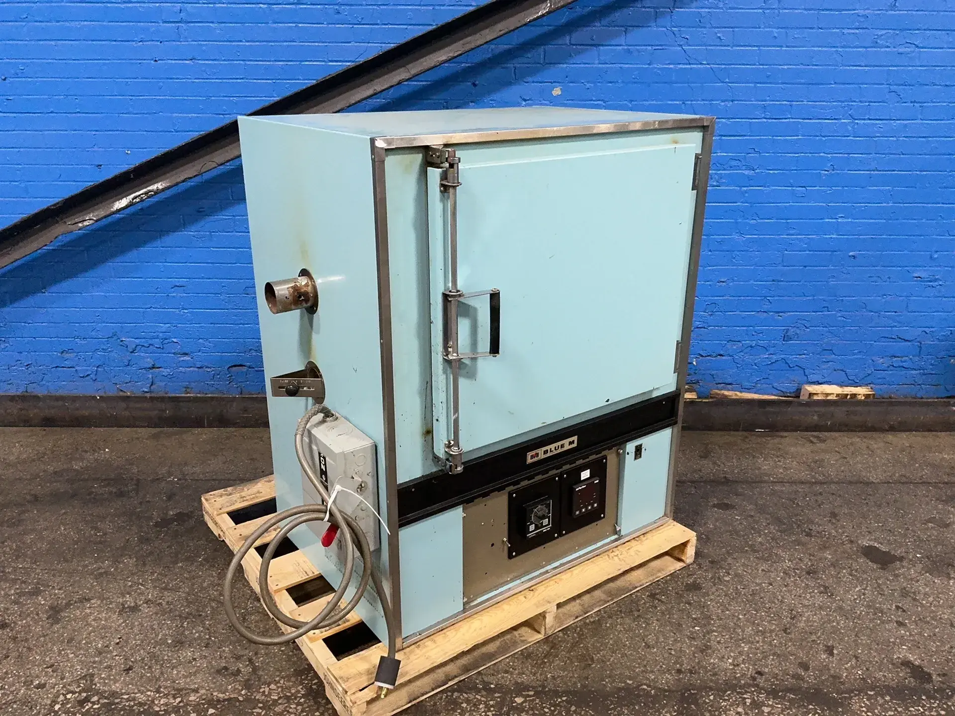 Used BLUE M POM7256C3 Ovens Ohio US | HGR 24 #1343667