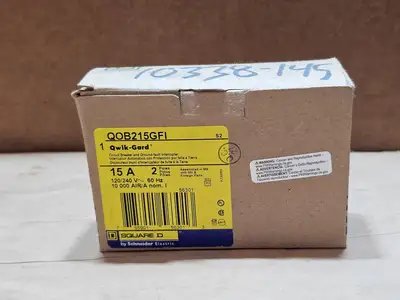 NEW SQUARE D QOB215GFI