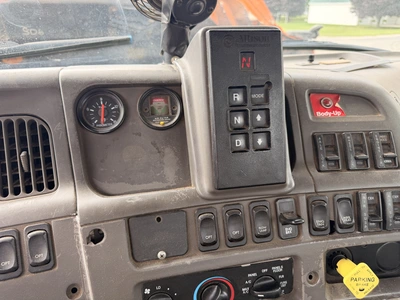 Used 2005 STERLING LT9513 6X4 Cab Chassis trucks Michigan US | Miedema Asset Management Group #1437090
