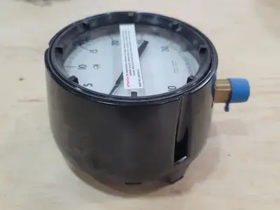 Bellows Pressure Gauge
