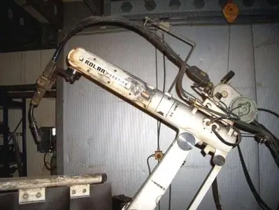 USED OTC WELDING ROBOT 350 TB