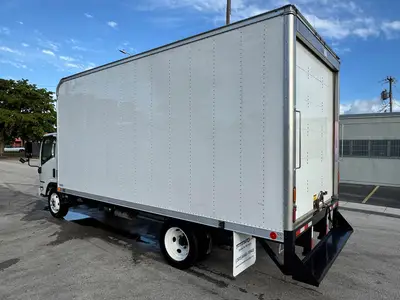 Used 2023 ISUZU NPR HD Box trucks Florida US | Truck and Van Outlet #1708746