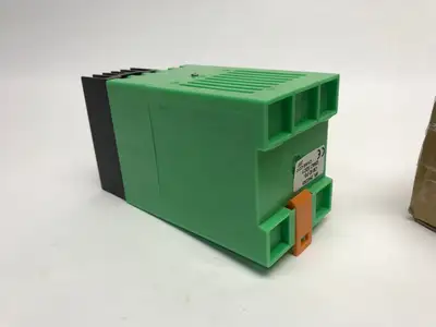 New | in-Stock PHOENIX CONTACT DIN RAIL MOUNT, 120VAC, 5V DC POWER SUPPLY MODULE AC/DC Power Supplies | Maverick Industrial Sales #1107110