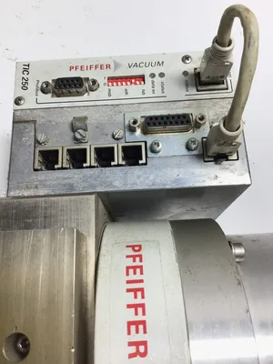 Pfeiffer TMH 261 P Turbomolecular Vacuum Pump