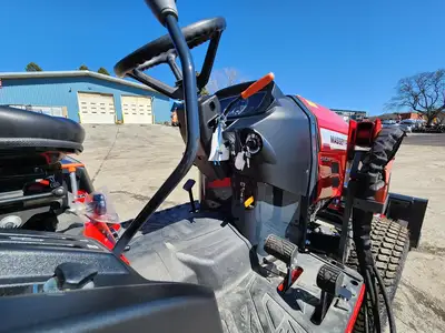 New | in-Stock 2025 MASSEY FERGUSON 1M.25 Sub-Compact & Compact Tractors New York US | Abele Tractor #1343071