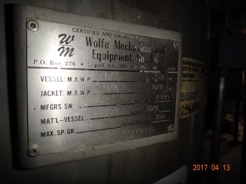 314 Gallon 304L Stainless Vertical Tank