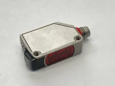 Keyence PR-G41CP Rectangular Diffuse Reflective Photoelectric Sensor 10-30VDC