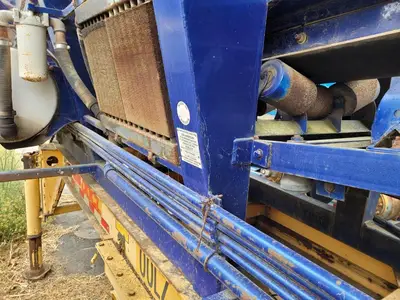 USED 2003 CANAMERICAN STONE SPREADER SOIL KING XL19