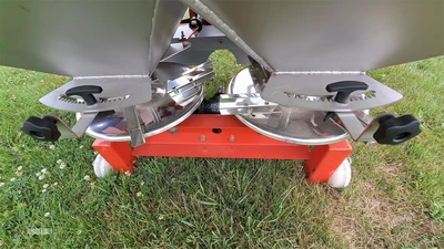 New | in-Stock 2026 BMC SYNTRA 800 Broadcast Spreaders Pennsylvania US | Zimmerman Farm Service #1410176