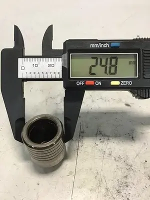 USED VICKERS 25-D20-10