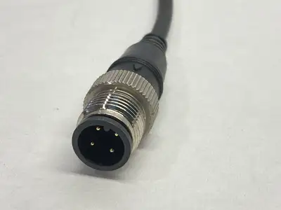 USED KEYENCE PHOTOELECTRIC SQUARE RETRO-REFLECTIVE SENSOR M12 CONNECTOR TYPE
