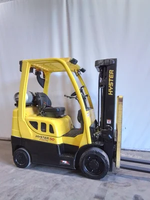 USED 2015 HYSTER S50FT