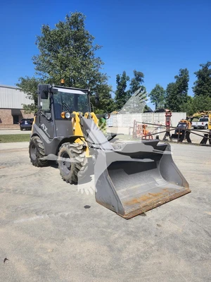 USED 2024 MECALAC AX850