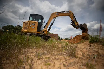 USED 2022 Caterpillar 305