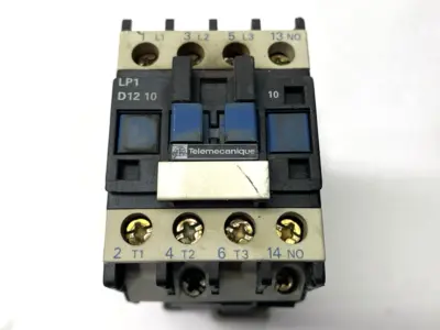 USED TELEMECANIQUE CONTACTOR 3-PHASE 600V 25A