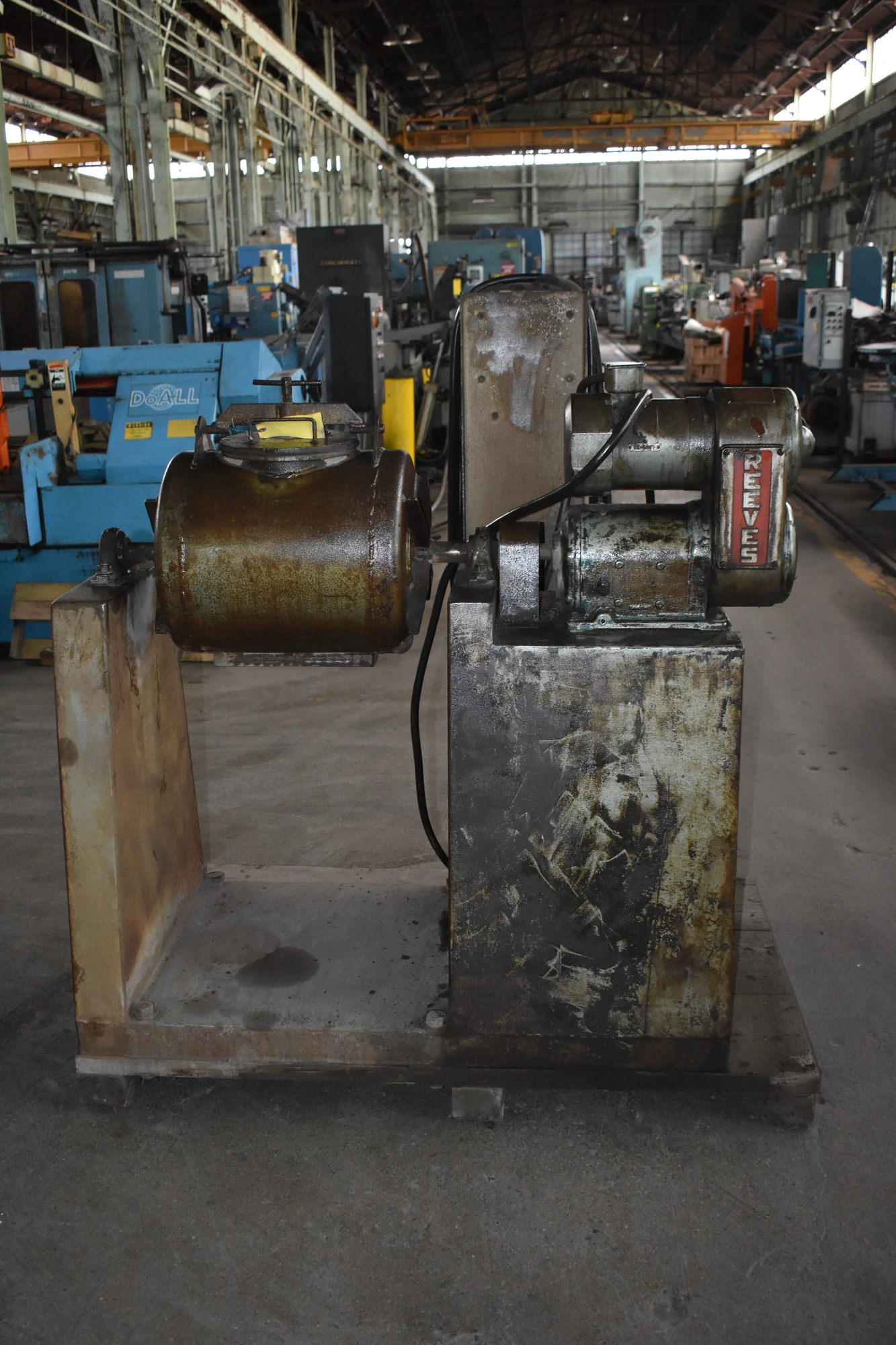 14” X 15” U.S. STONEWARE BALL MILL PARTS TUMBLER w/REEVES VARI-DRIVE (3/4 HP)