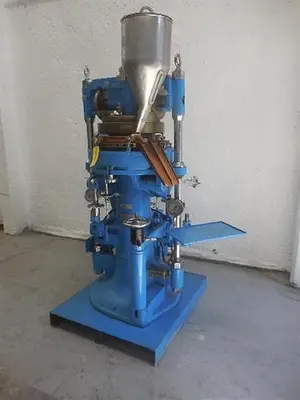 Manesty model BB3B 35 station rotary tab press