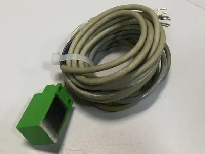 USED YAMATAKE FL2-7A6S-L5F