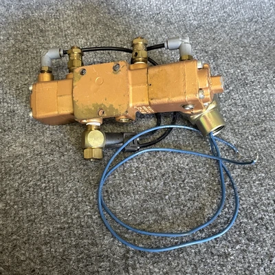 Used Versa VPG-4322-UG-21 Solenoid Valves California US | Davliegogo LLC #1707429