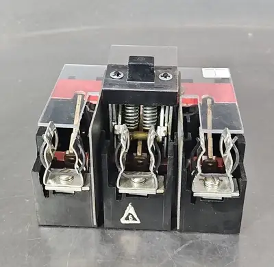 Cutler-Hammer DS262R 60A 600AC 250DC. Loc4C-19