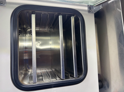 USED 2019 ACROSS INTERNATIONAL ACCUTEMP-09 VACUUM OVEN