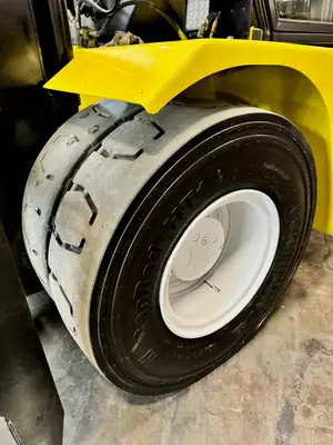 Used 2020 Yale GDP300EC Internal Combustion Forklifts: Pneumatic Tire New York US | United Lift #1446823
