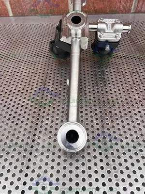 USED ITT PURE FLO 1-316L-RA20MAX 5 -WAY DIAPHRAGM VALVE W/ 1", 3/4"  SANITARY FITTING