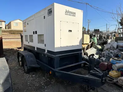 USED 2000 CATERPILLAR XQ105