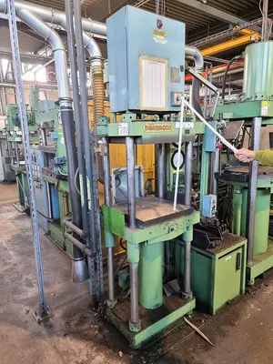 USED DARRAGON 30 TON