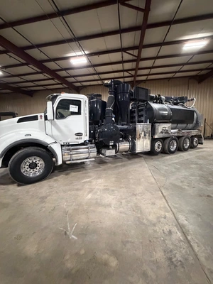 2023 TRUVAC HXX Hydro Excavator | VacSource (5)