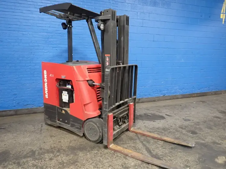 Used RAYMOND 425C35TT Material Handling (misc) Ohio US | HGR 24 #1146881