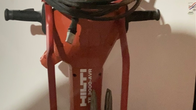 USED 2025 Hilti TE3000-AVR