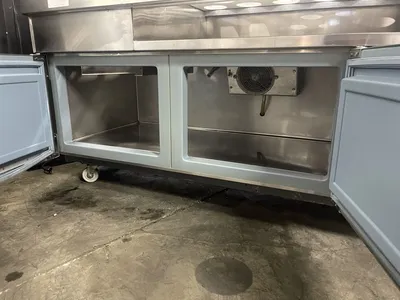 174-0121 Delfield 60” 2-Door Self Contained Topper Station Cooler