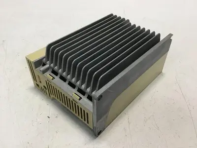 USED YASKAWA SGDA-04AS