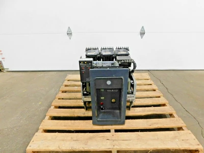 Used GE AKR-6D-30 Circuit Breakers Ohio US | Equipment Recovery Corp. #1331083