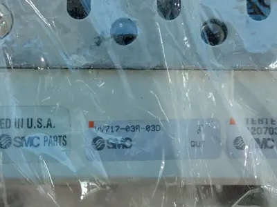 NEW SMC VV71703R03D