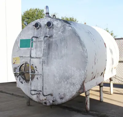 SPC7842  Tank 2200 gallon horizontal tank, Stainless Steel, Low Pressure jacket