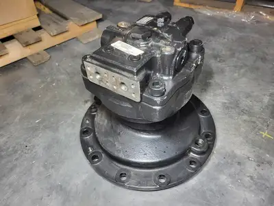 NEW 2015 JOHN DEERE PG200044
