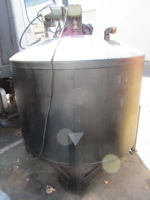 500 gallon Mixing Tank, 48" x 56"
