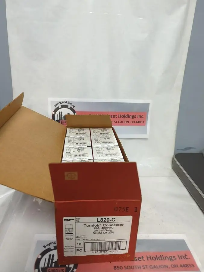 New | in-Stock PASS & SEYMOUR L820-C Miscellaneous Equipment (Electrical & Power) Ohio US | Surplus Asset Holdings #1364084