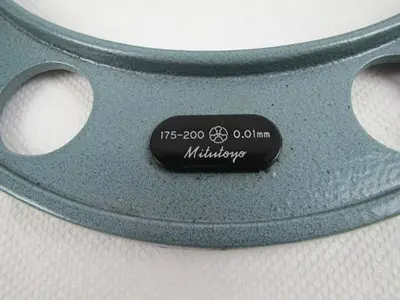 Mitutoyo Digit Outside Micrometer w/ Standard Code # 193-108 175-200mm, .01 mm