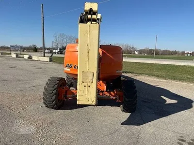 USED JLG 600A