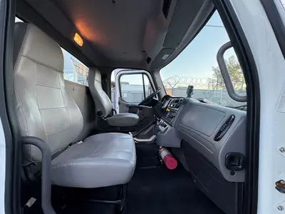 Used 2020 FREIGHTLINER M2 Carhaulers Florida US | Truck and Van Outlet #1509252
