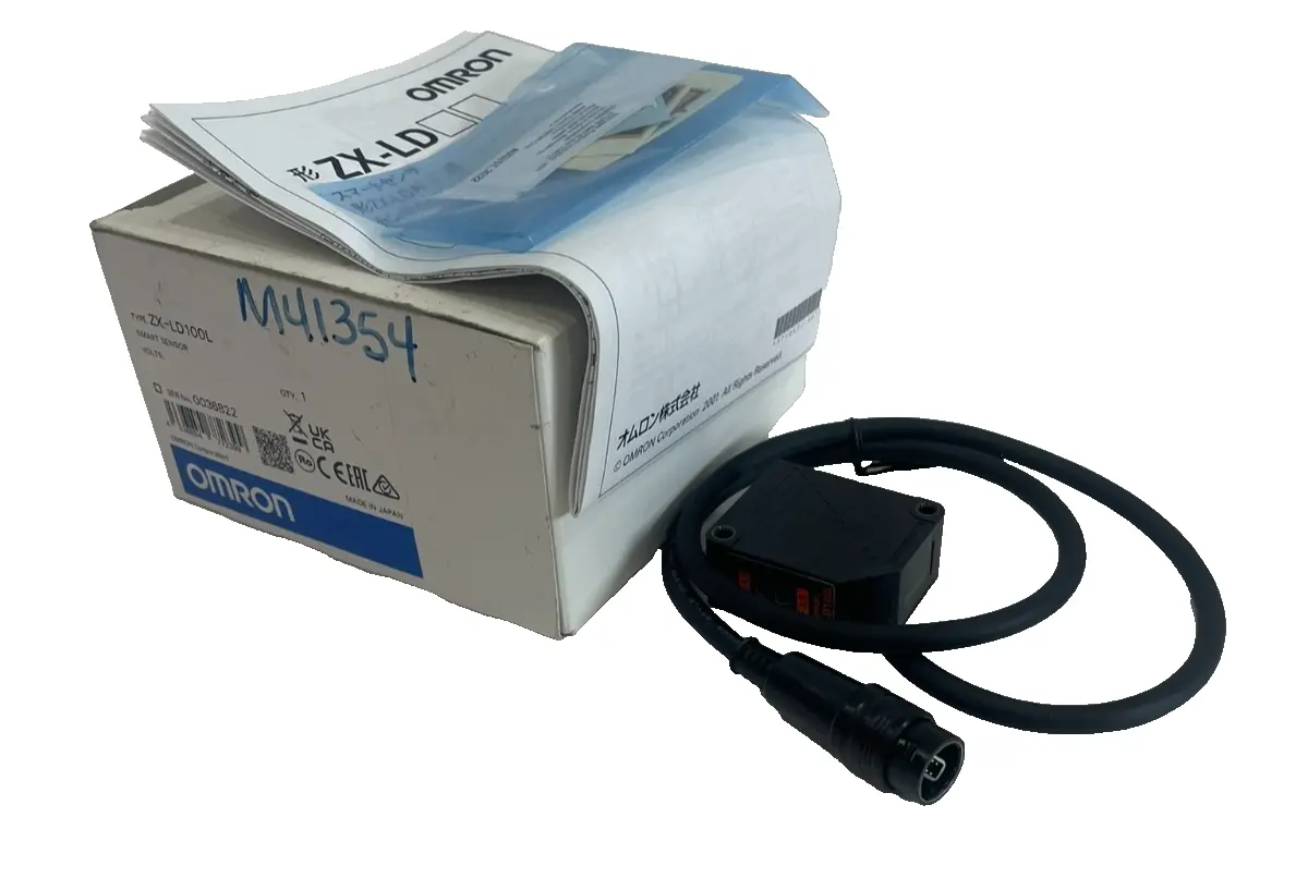 NEW OMRON ZX-LD100L SMART SENSOR ZXLD100L