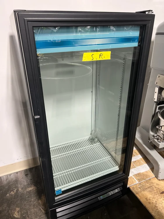 Used _UNKNOWN_ GDM-10-HC-LD Refrigerators | Grocery Equipment Sales #1066394