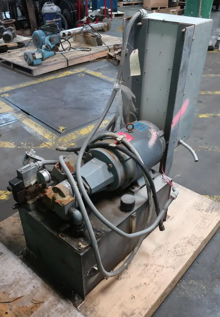 SPC8357  Pump 10 hp hydraulic power unit, 40 gal reservoir tank