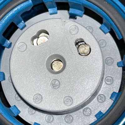 USED Meltric 01-N4042