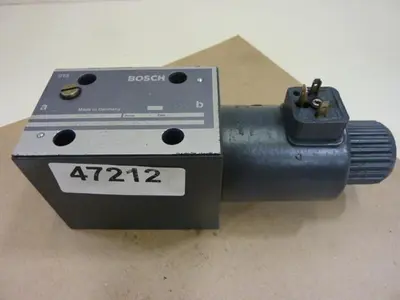 USED BOSCH 0 810 001 909