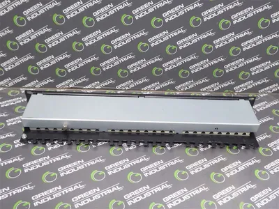 Reouel CAT-5E Giga Patch 250 MHz 24 Port Patch Panel Used
